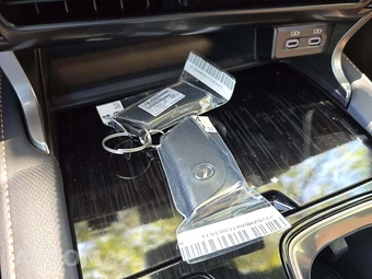 2026 Lexus RX 350 - miniatura 8