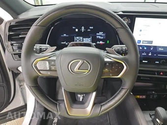 2026 Lexus RX 350 Luxury – miniatura 10