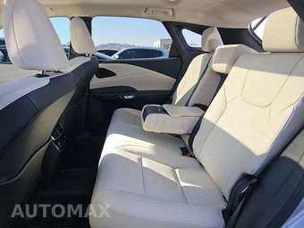 2026 Lexus RX 350h Premium Plus – miniatura 13