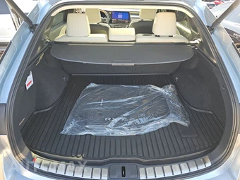 2026 Lexus RX 350h Premium Plus – miniatura 16