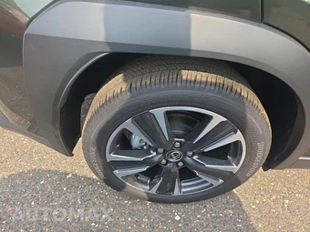 2026 Lexus UX 300h – miniatura 10