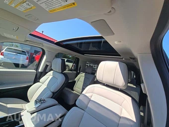 2026 Lincoln Navigator L Reserve - miniatura 8