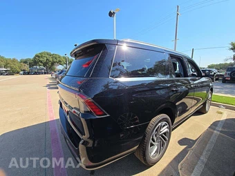 2026 Lincoln Navigator Reserve - miniatura 3