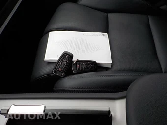2026 Lincoln Navigator Reserve - miniatura 29