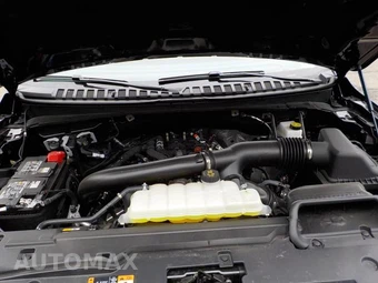2026 Lincoln Navigator Reserve - miniatura 4