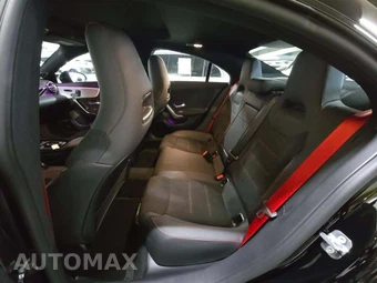 2026 Mercedes-Benz AMG CLA 35 4MATIC - miniatura 13