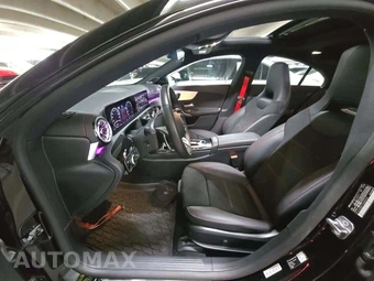 2026 Mercedes-Benz AMG CLA 35 4MATIC - miniatura 6