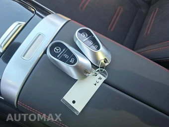 2026 Mercedes-Benz AMG CLE 53 4MATIC+ Coupe – miniatura 5