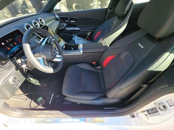 2026 Mercedes-Benz AMG CLE 53 4MATIC+ Coupe - miniatura 3