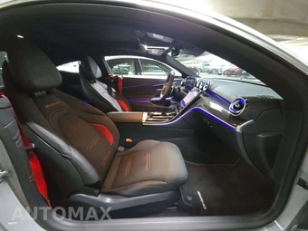 2026 Mercedes-Benz AMG CLE 53 4MATIC+ Coupe – miniatura 17