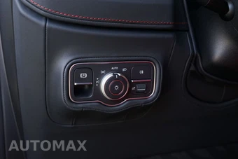 2026 Mercedes-Benz AMG G 63 4MATIC - miniatura 31