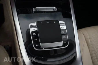 2026 Mercedes-Benz AMG G 63 4MATIC - miniatura 20