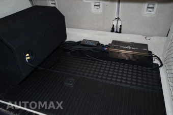 2026 Mercedes-Benz AMG G 63 4MATIC - miniatura 33
