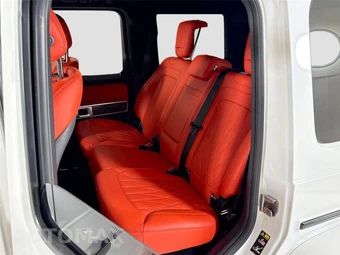2026 Mercedes-Benz AMG G 63 4MATIC - miniatura 26