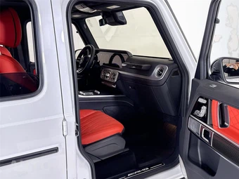 2026 Mercedes-Benz AMG G 63 4MATIC - miniatura 34