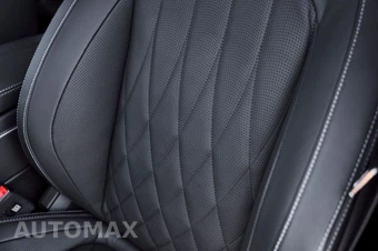2026 Mercedes-Benz AMG G 63 4MATIC - miniatura 50