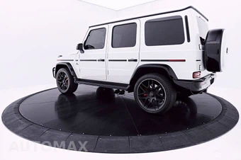 2026 Mercedes-Benz AMG G 63 4MATIC - miniatura 12
