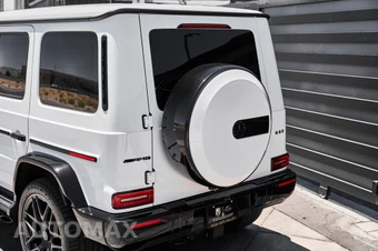 2026 Mercedes-Benz AMG G 63 4MATIC - miniatura 9