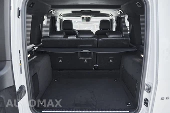 2026 Mercedes-Benz AMG G 63 4MATIC - miniatura 19