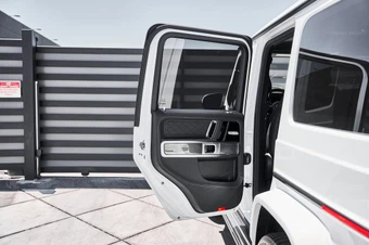 2026 Mercedes-Benz AMG G 63 4MATIC - miniatura 29