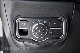 2026 Mercedes-Benz AMG G 63 4MATIC - miniatura 56