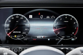 2026 Mercedes-Benz AMG G 63 4MATIC - miniatura 65