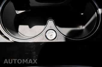 2026 Mercedes-Benz AMG G 63 4MATIC - miniatura 71