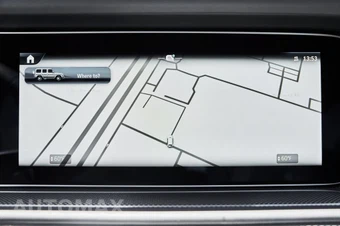 2026 Mercedes-Benz AMG G 63 4MATIC - miniatura 75