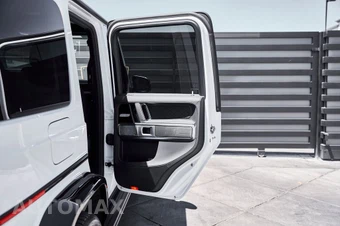 2026 Mercedes-Benz AMG G 63 4MATIC - miniatura 27