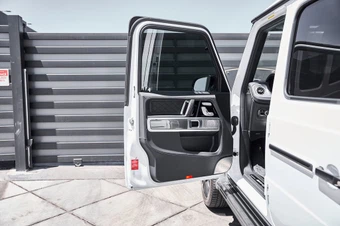 2026 Mercedes-Benz AMG G 63 4MATIC - miniatura 31
