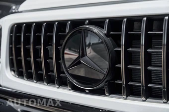 2026 Mercedes-Benz AMG G 63 4MATIC - miniatura 8