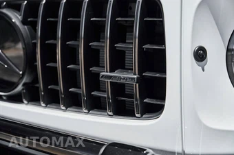 2026 Mercedes-Benz AMG G 63 4MATIC - miniatura 9