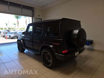 2026 Mercedes-Benz AMG G 63 4MATIC - miniatura 2