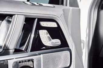 2026 Mercedes-Benz AMG G 63 4MATIC - miniatura 27