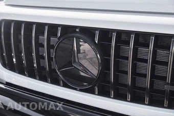 2026 Mercedes-Benz AMG G 63 4MATIC - miniatura 8