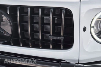 2026 Mercedes-Benz AMG G 63 4MATIC - miniatura 9