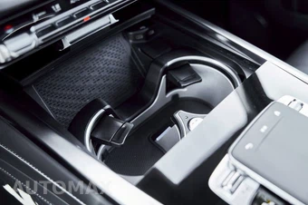 2026 Mercedes-Benz AMG G 63 4MATIC - miniatura 71