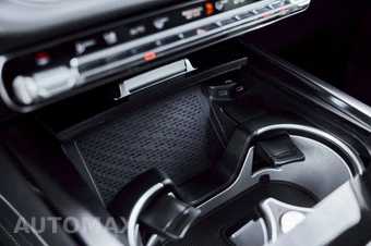 2026 Mercedes-Benz AMG G 63 4MATIC - miniatura 73