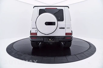 2026 Mercedes-Benz AMG G 63 4MATIC - miniatura 12