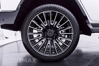 2026 Mercedes-Benz AMG G 63 4MATIC - miniatura 31