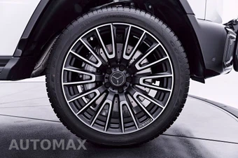 2026 Mercedes-Benz AMG G 63 4MATIC - miniatura 32