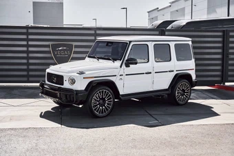 2026 Mercedes-Benz AMG G 63 4MATIC - miniatura 5