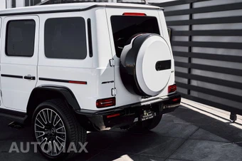2026 Mercedes-Benz AMG G 63 4MATIC - miniatura 8