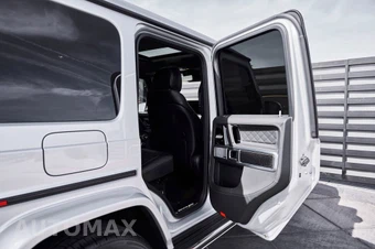 2026 Mercedes-Benz AMG G 63 4MATIC - miniatura 27