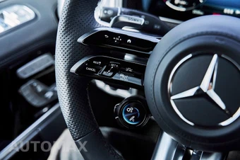 2026 Mercedes-Benz AMG G 63 4MATIC - miniatura 56