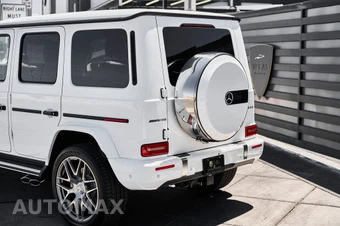 2026 Mercedes-Benz AMG G 63 4MATIC - miniatura 9