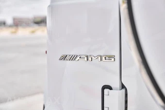 2026 Mercedes-Benz AMG G 63 4MATIC - miniatura 14