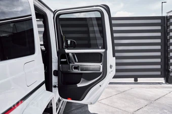 2026 Mercedes-Benz AMG G 63 4MATIC - miniatura 28