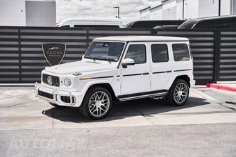 2026 Mercedes-Benz AMG G 63 4MATIC - miniatura 5