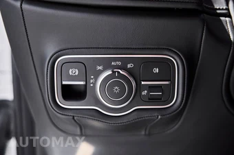 2026 Mercedes-Benz AMG G 63 4MATIC - miniatura 57